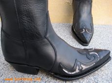 Oregon schwarz/Python wei� mit Rei�verschu�