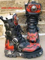 New Rock Boot Morpheus schwarz / rot